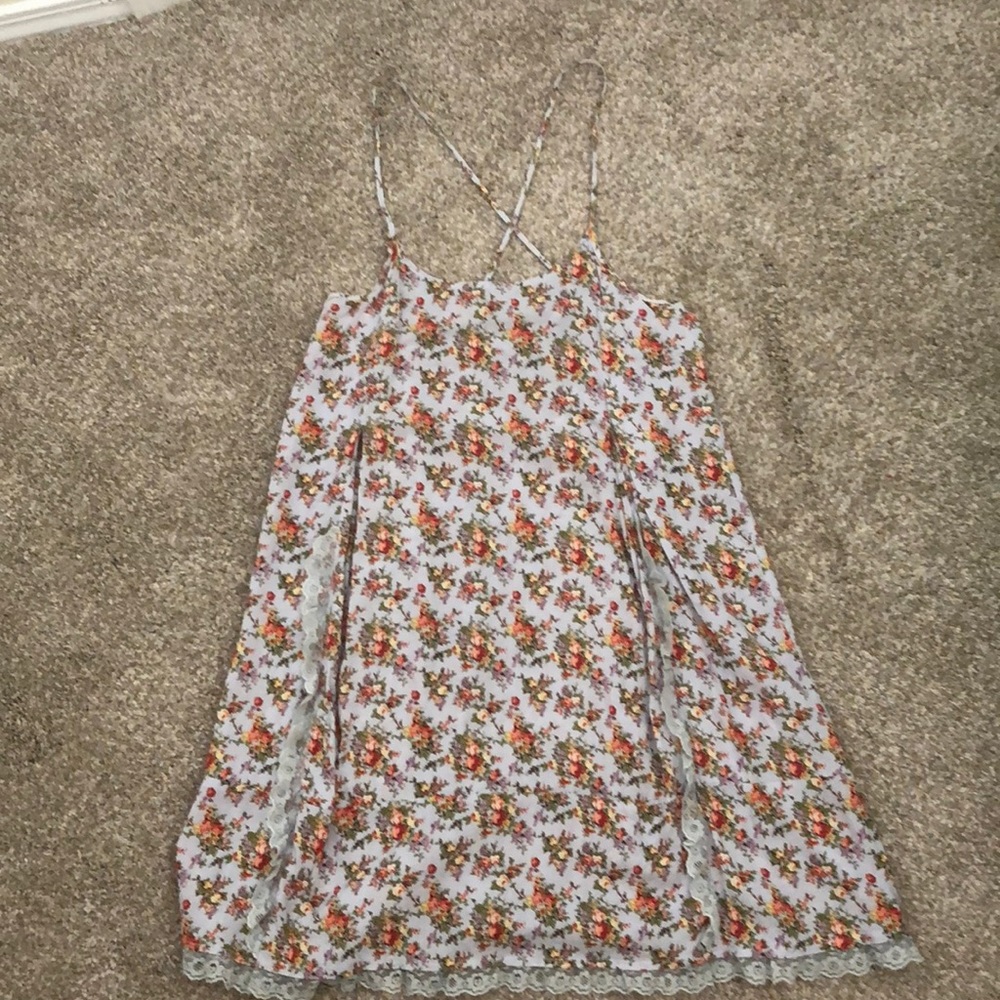 NWOT Urban Outfitters Staring at Stars Sundress S